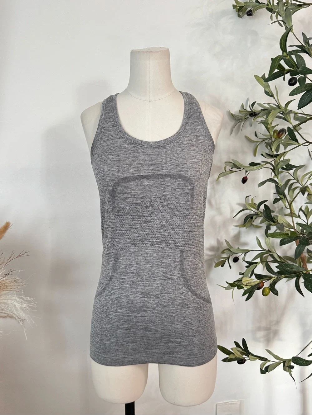 Lululemon Swiftly Tech Racerback *Sparkle Black / White / Silver
